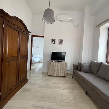 Aphaias Apartments Aegina Exteriör bild